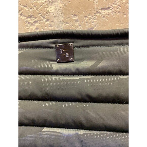 Think Royln The Mercer Crossbody Bag Black Quilted Camo NWOT - Picture 2 of 11
